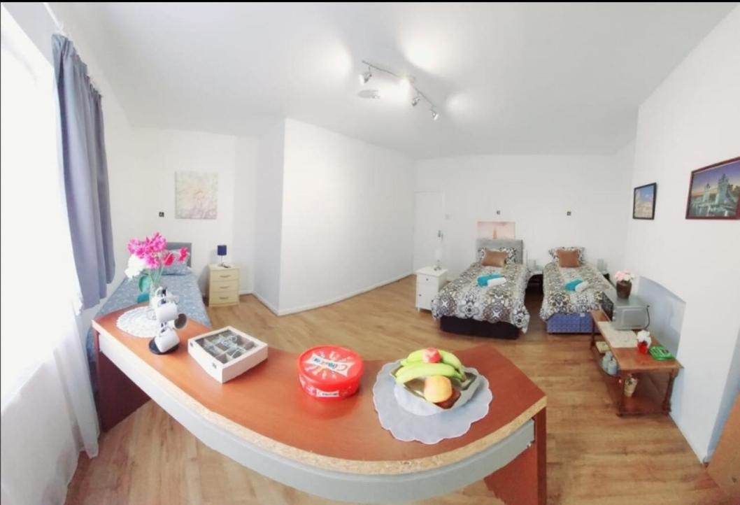 Great Rooms Fc Ливърпул Екстериор снимка