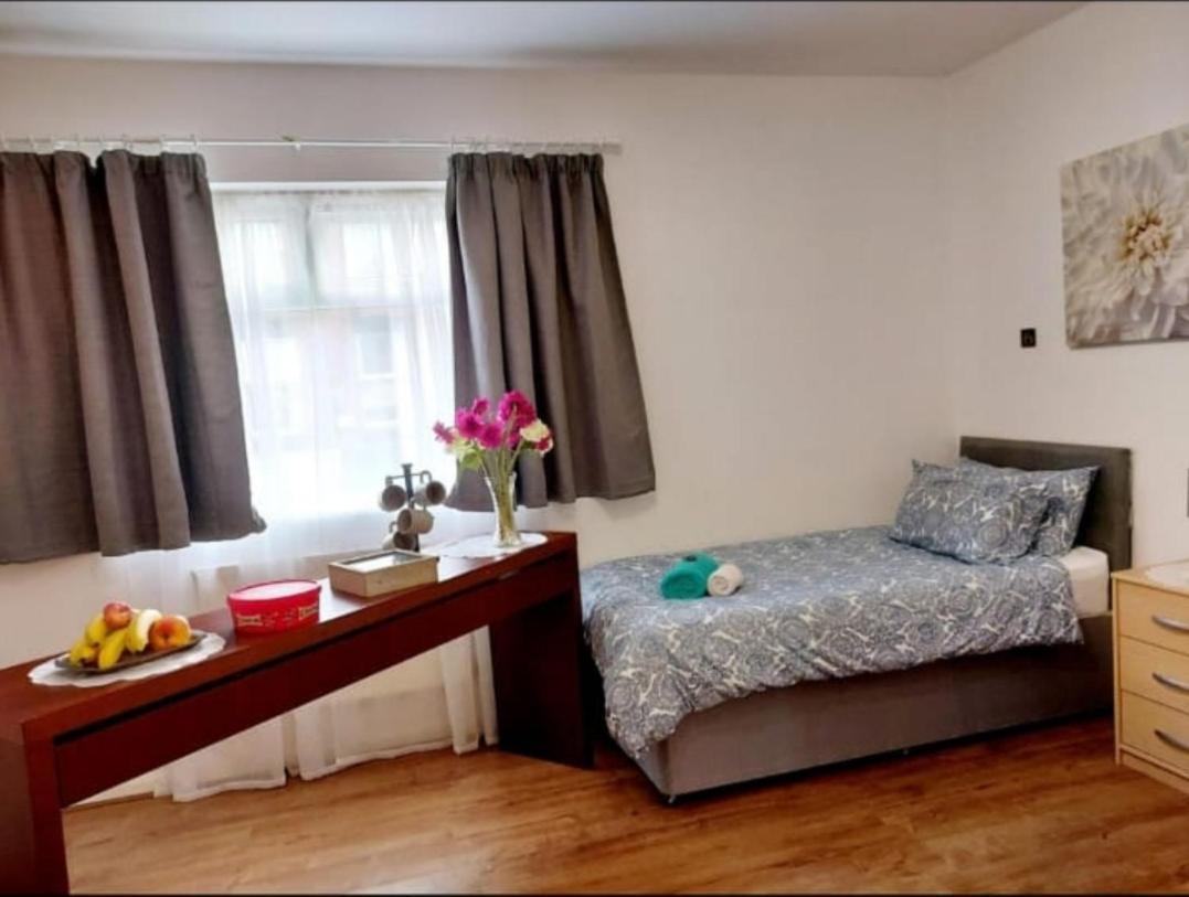 Great Rooms Fc Ливърпул Екстериор снимка